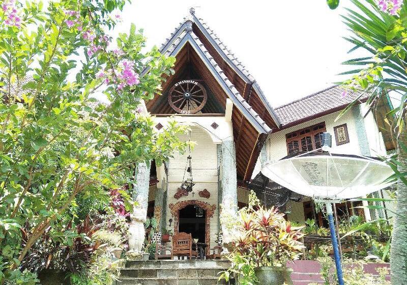 住宿加早餐  Puri Eling Blimbingsari