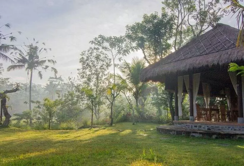 ベッドアンドブレックファースト The Campuan Villa