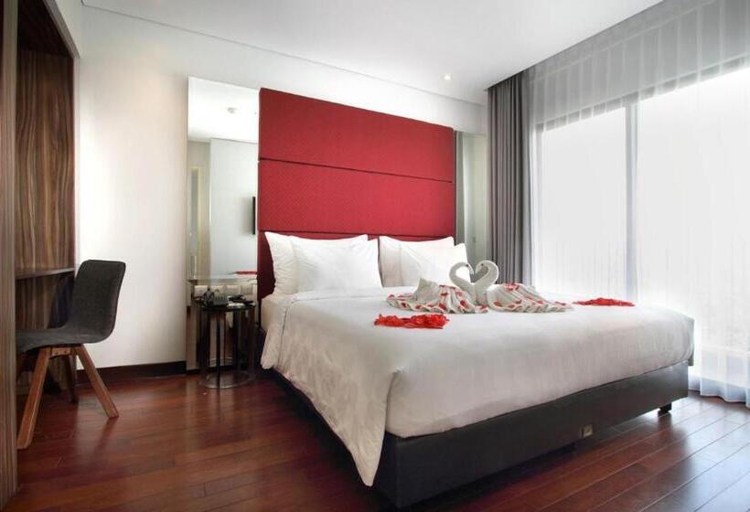 Helios Hotel & Convention