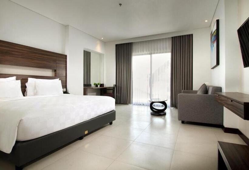 Helios Hotel & Convention