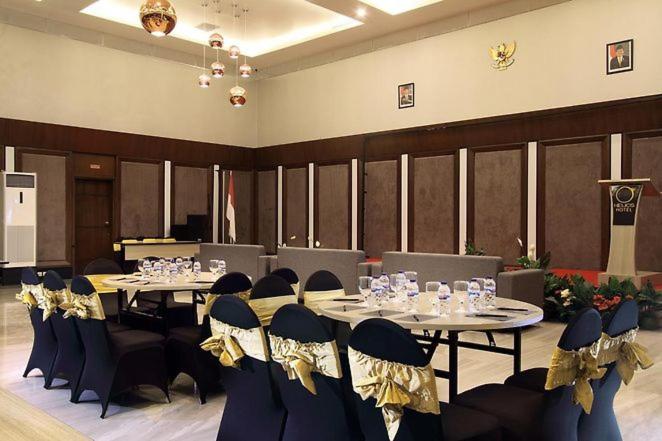 Helios Hotel & Convention