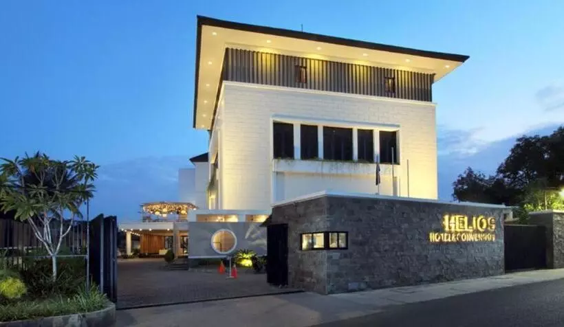 Helios Hotel & Convention