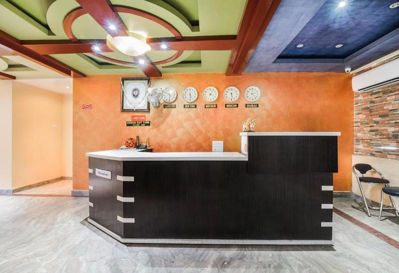 酒店 A P Palace By Oyo Rooms