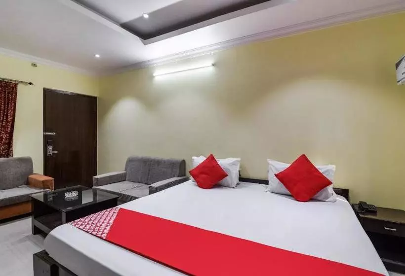 Hotelli A P Palace By Oyo Rooms