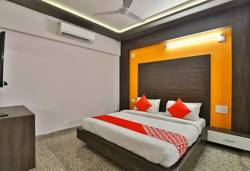 Hotelli Ab Apple By Oyo Rooms