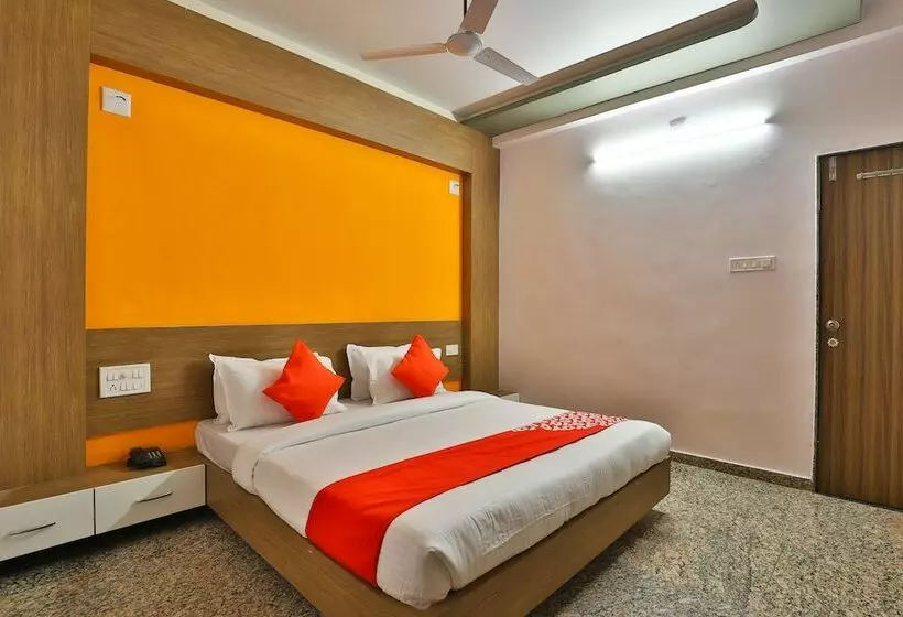 Hotelli Ab Apple By Oyo Rooms