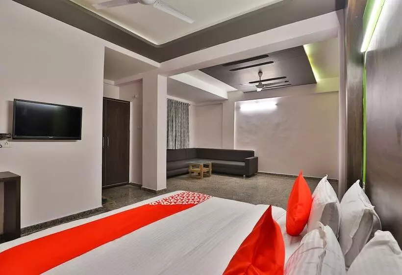 Hotelli Ab Apple By Oyo Rooms