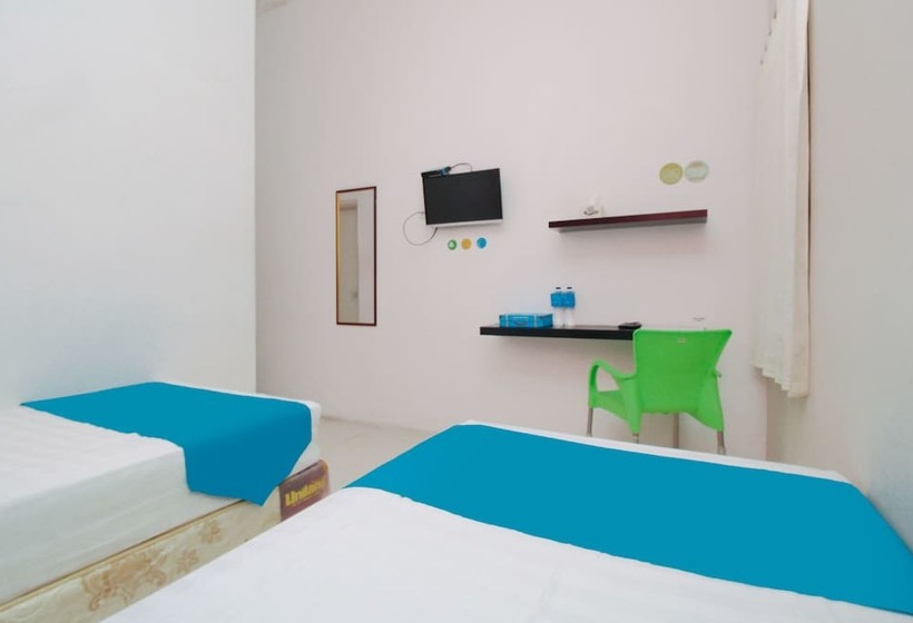 Hotel Airy Eco Syariah Solo Baru Sukoharjo Soekarno 20