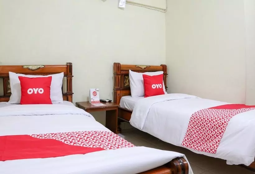 ホテル Almadinah Syariah By Oyo Rooms