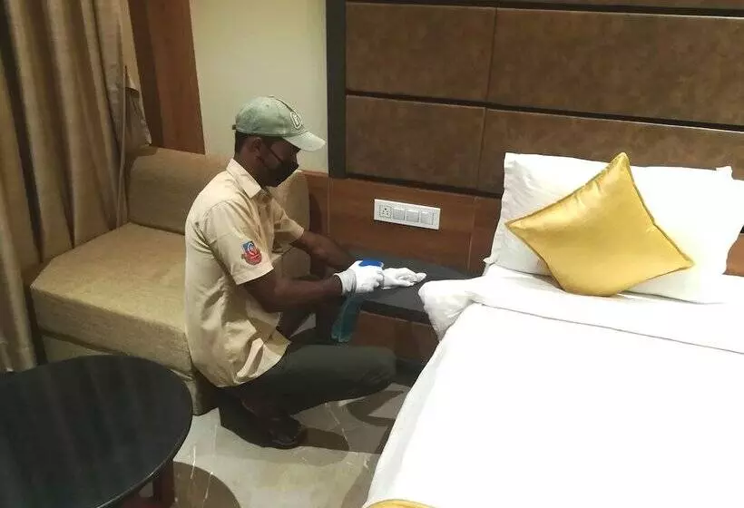 ホテル Anil Farm House