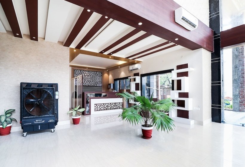 בית מלון כפרי Bandhan By Oyo Rooms