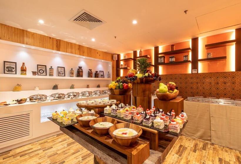 בית מלון כפרי Divine Clarks Inn Suites