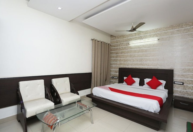 Hotel Galaxy By Oyo Rooms