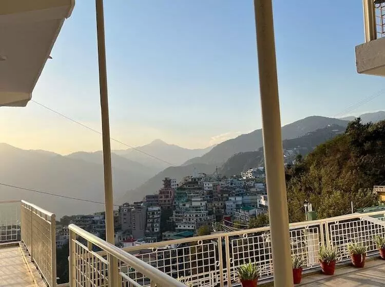 Hotelli Gautam Residency Chamba