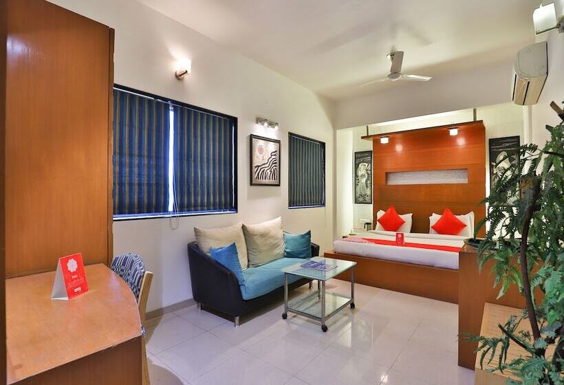 Hotel Laksh Residency