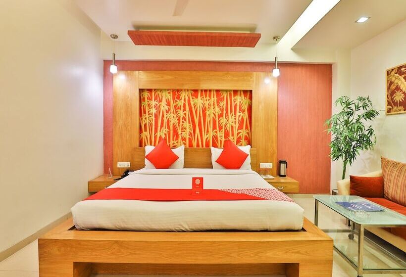 Hotel Laksh Residency