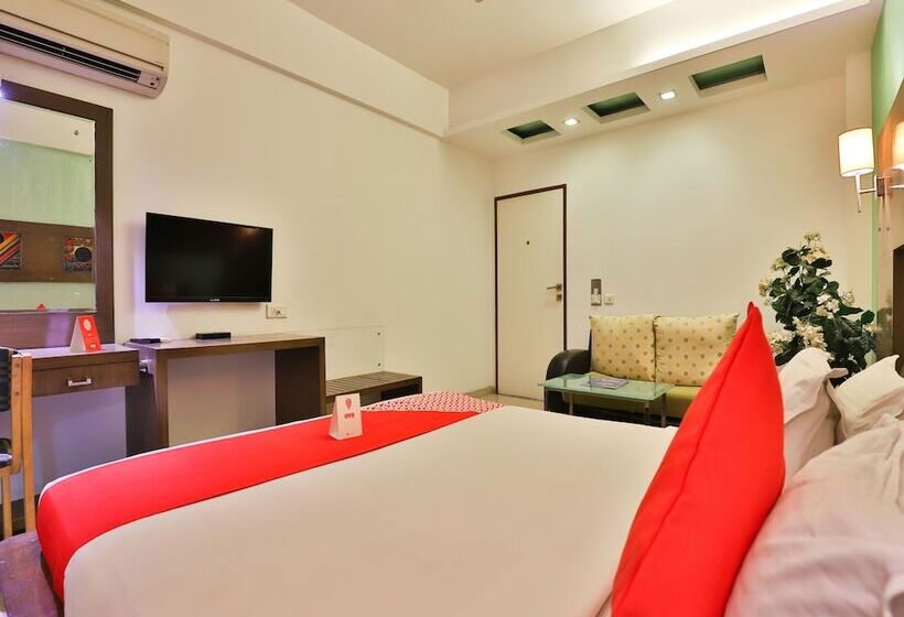 Hotel Laksh Residency