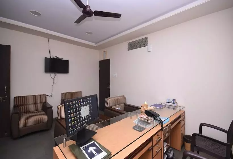 Hotelli Palette Tiger Village Resort