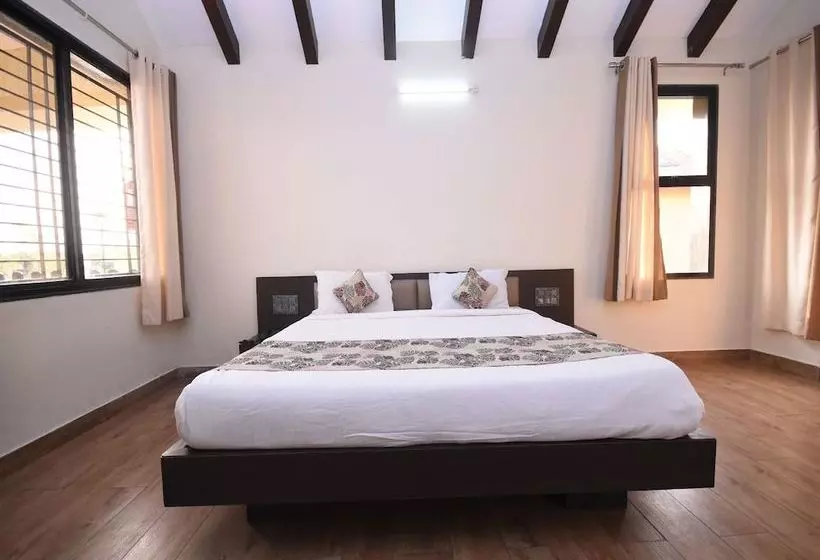 Hotelli Palette Tiger Village Resort