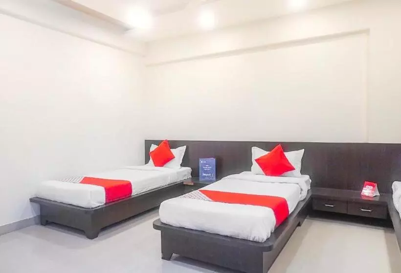 ホテル O Paradise Inn Talegaon Dabhade