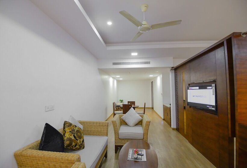 فندق Spoorti Resort And Club