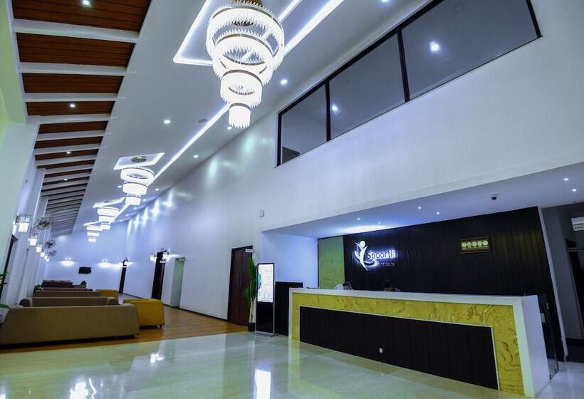 فندق Spoorti Resort And Club