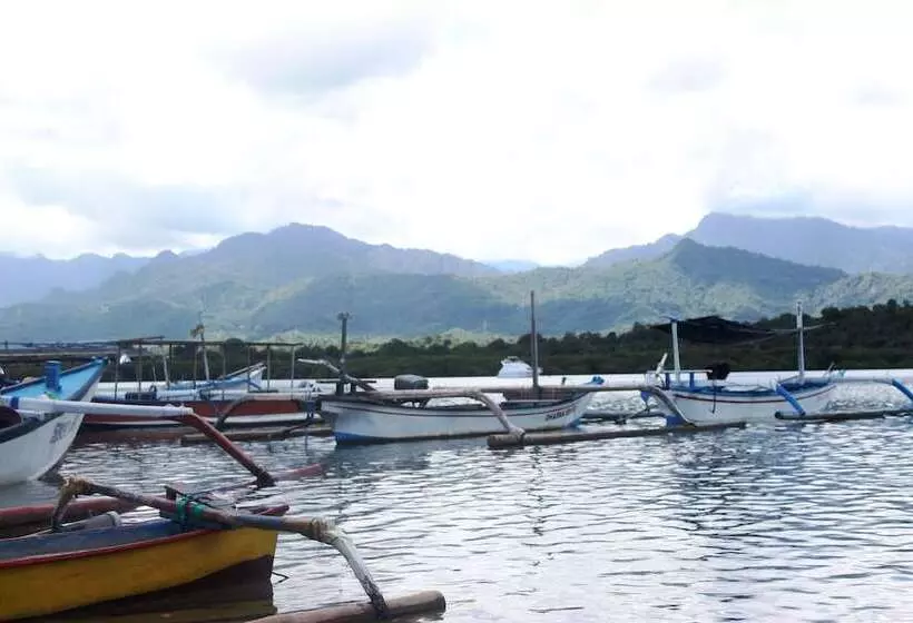 Hotelli White Sandy Beach Menjangan