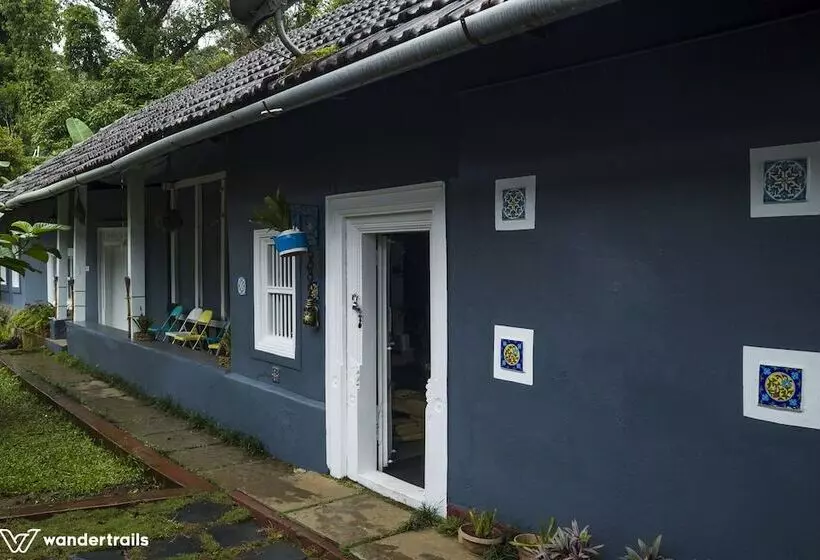 ペンション Bungalow 1934   A Wandertrails Showcase