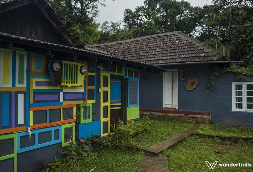 بنسيون Bungalow 1934   A Wandertrails Showcase