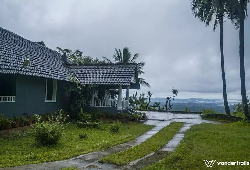 ペンション Bungalow 1934   A Wandertrails Showcase