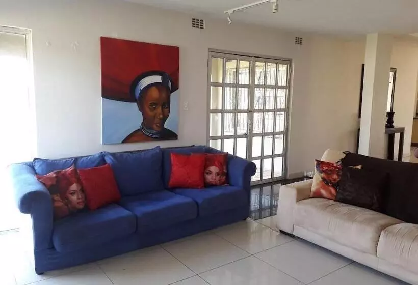 Majatalo Seaxplore Lodge & Dive Center