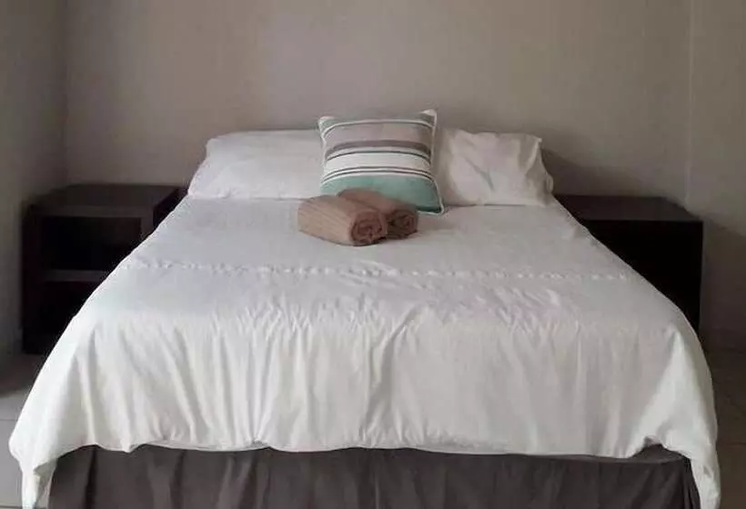 Majatalo Seaxplore Lodge & Dive Center