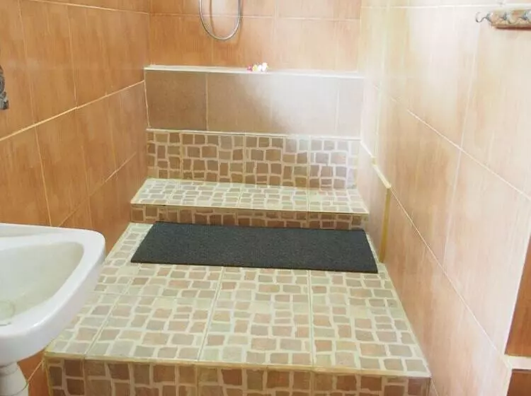 Majatalo Waenis Sunset View