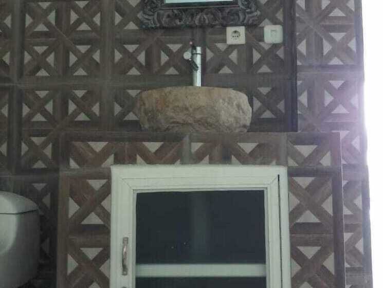 Пансион Waenis Sunset View