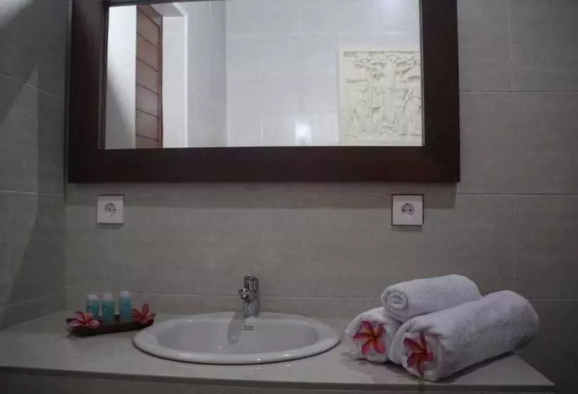 Aamiaismajoitus (B&B) Toekad Ayung Villa