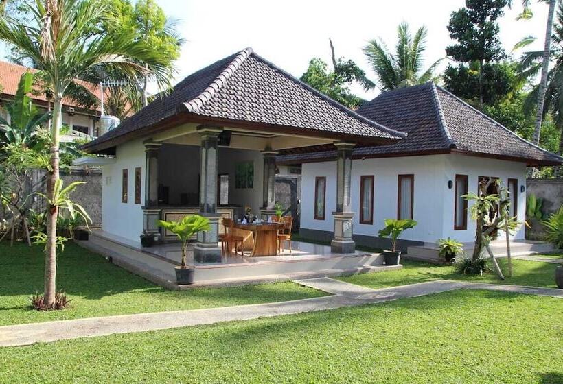 住宿加早餐  Toekad Ayung Villa