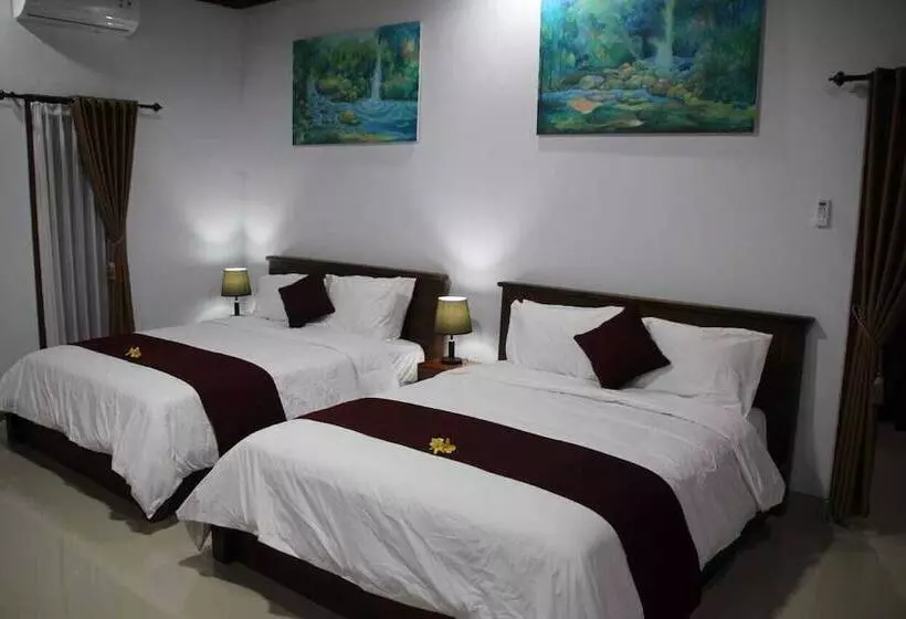 Aamiaismajoitus (B&B) Toekad Ayung Villa