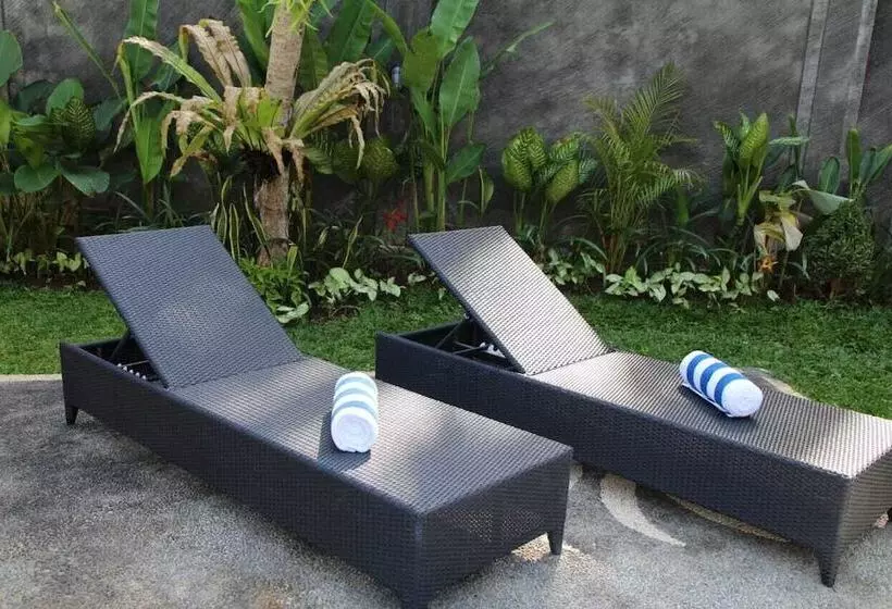 Aamiaismajoitus (B&B) Toekad Ayung Villa