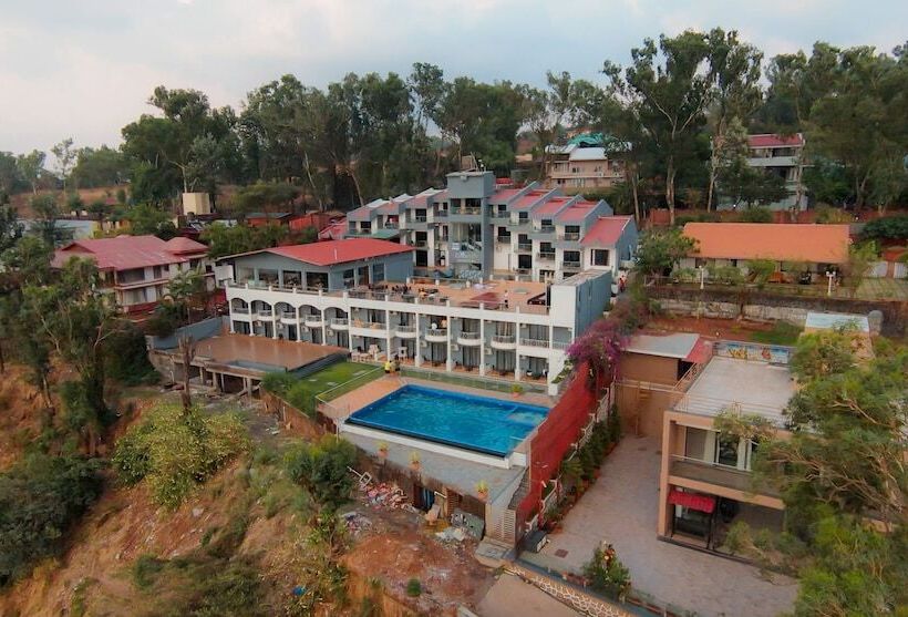 Cloud Mist Resort And Spa