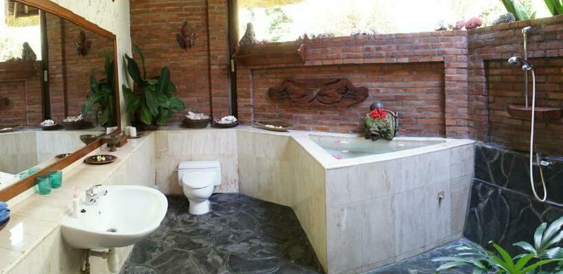 בית מלון כפרי Ciliks Beach Garden