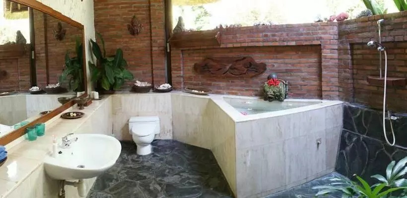 Hotelli Ciliks Beach Garden