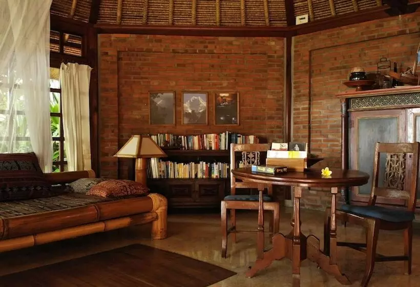 Hotelli Ciliks Beach Garden