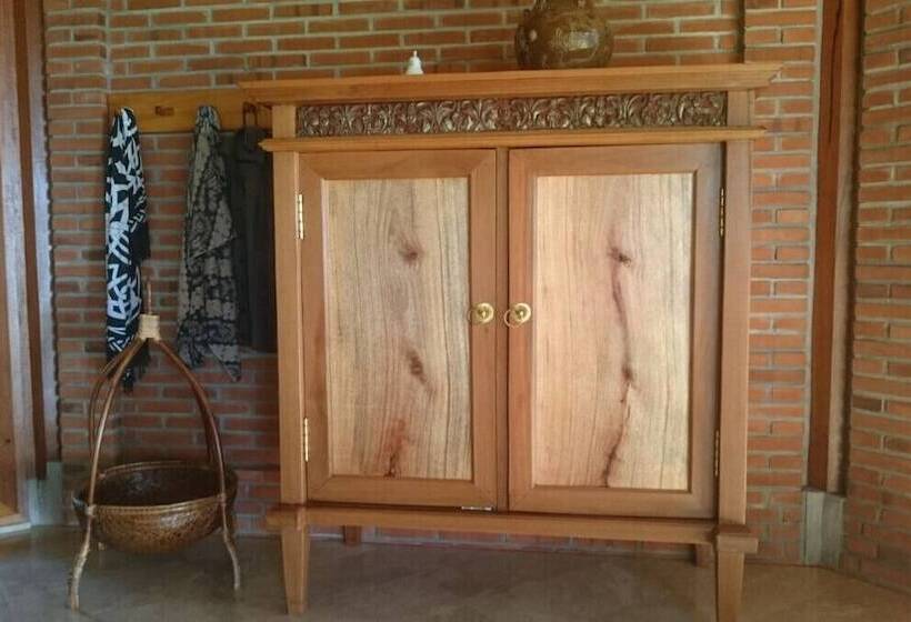 בית מלון כפרי Ciliks Beach Garden