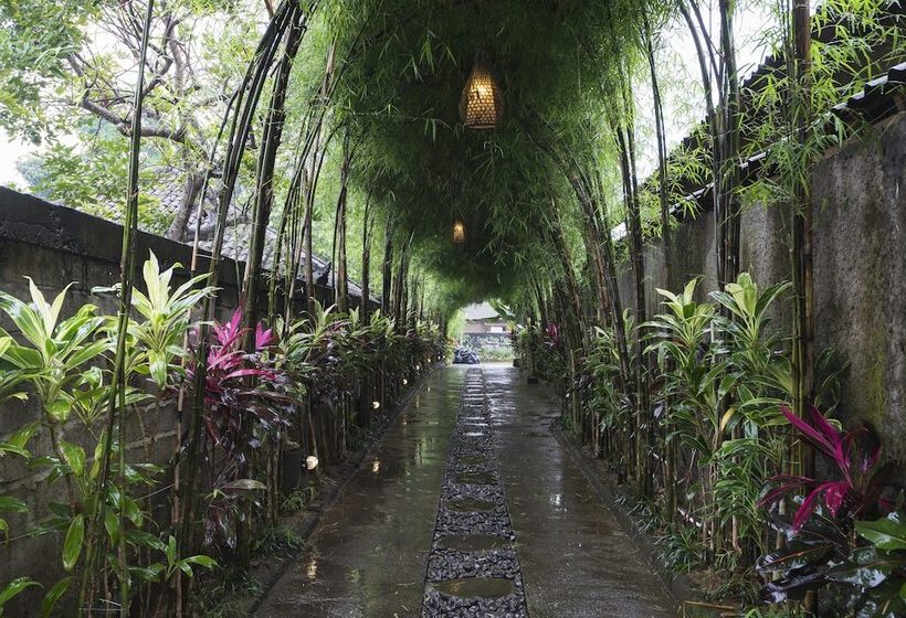 호텔 Desak Putu Putera Cottages