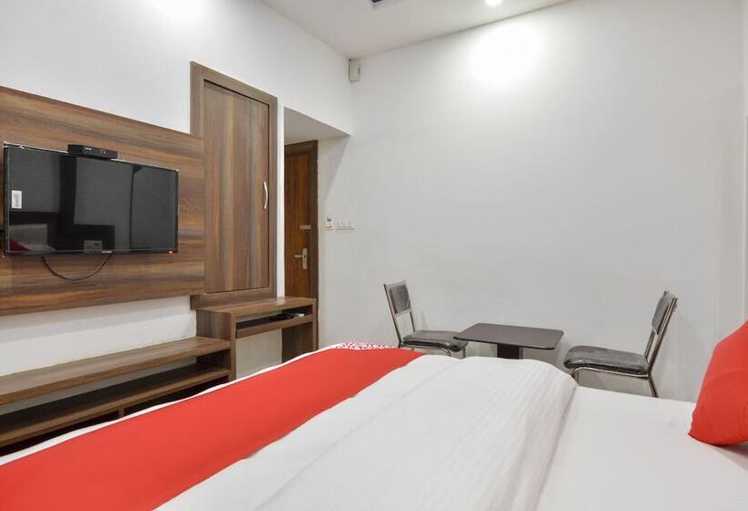 בית מלון כפרי Govindham By Oyo Rooms