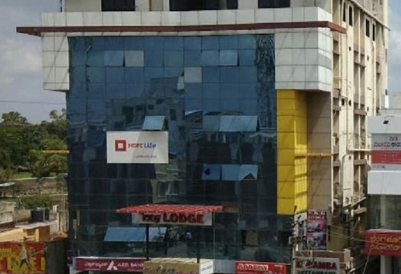 Отель Iroomz Vkg Complex