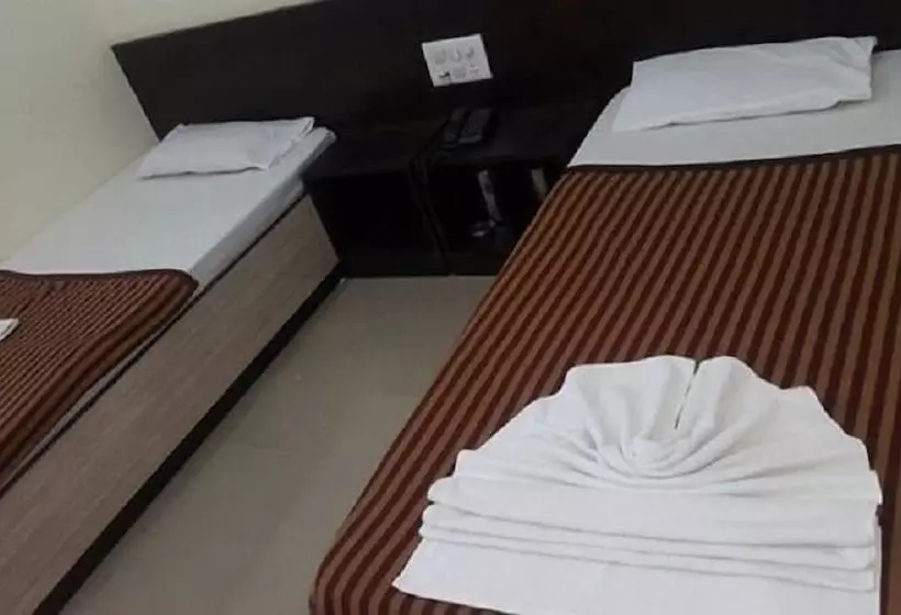 ホテル Iroomz Vkg Complex