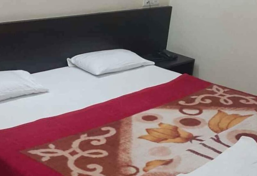 Отель Iroomz Vkg Complex