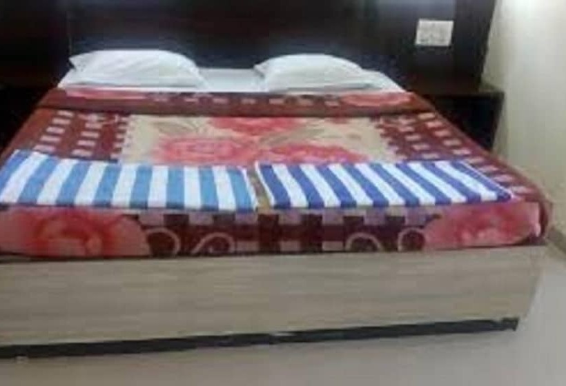 Отель Iroomz Vkg Complex