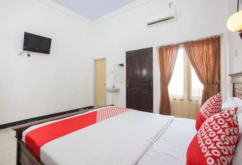 ホテル New Rajawali By Oyo Rooms